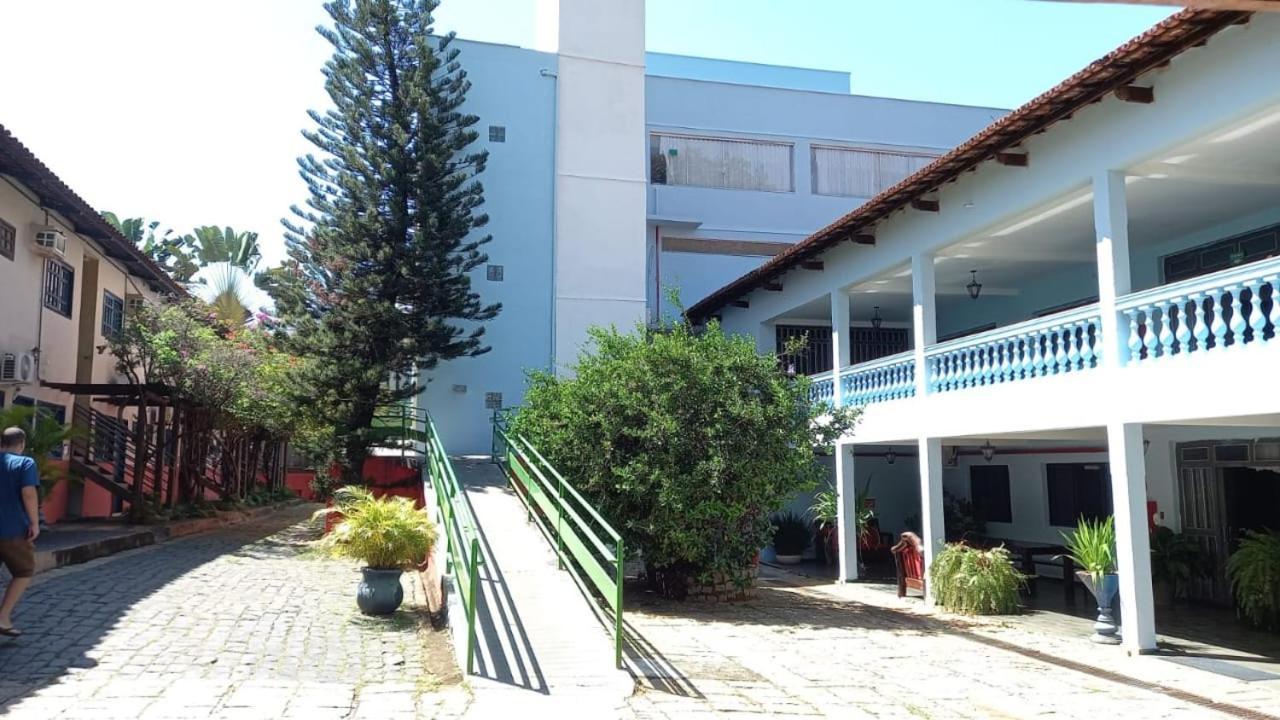 Cr Hotel Bueno - Antigo Hotel Serras De Goyaz Goiania Bagian luar foto The school's main building