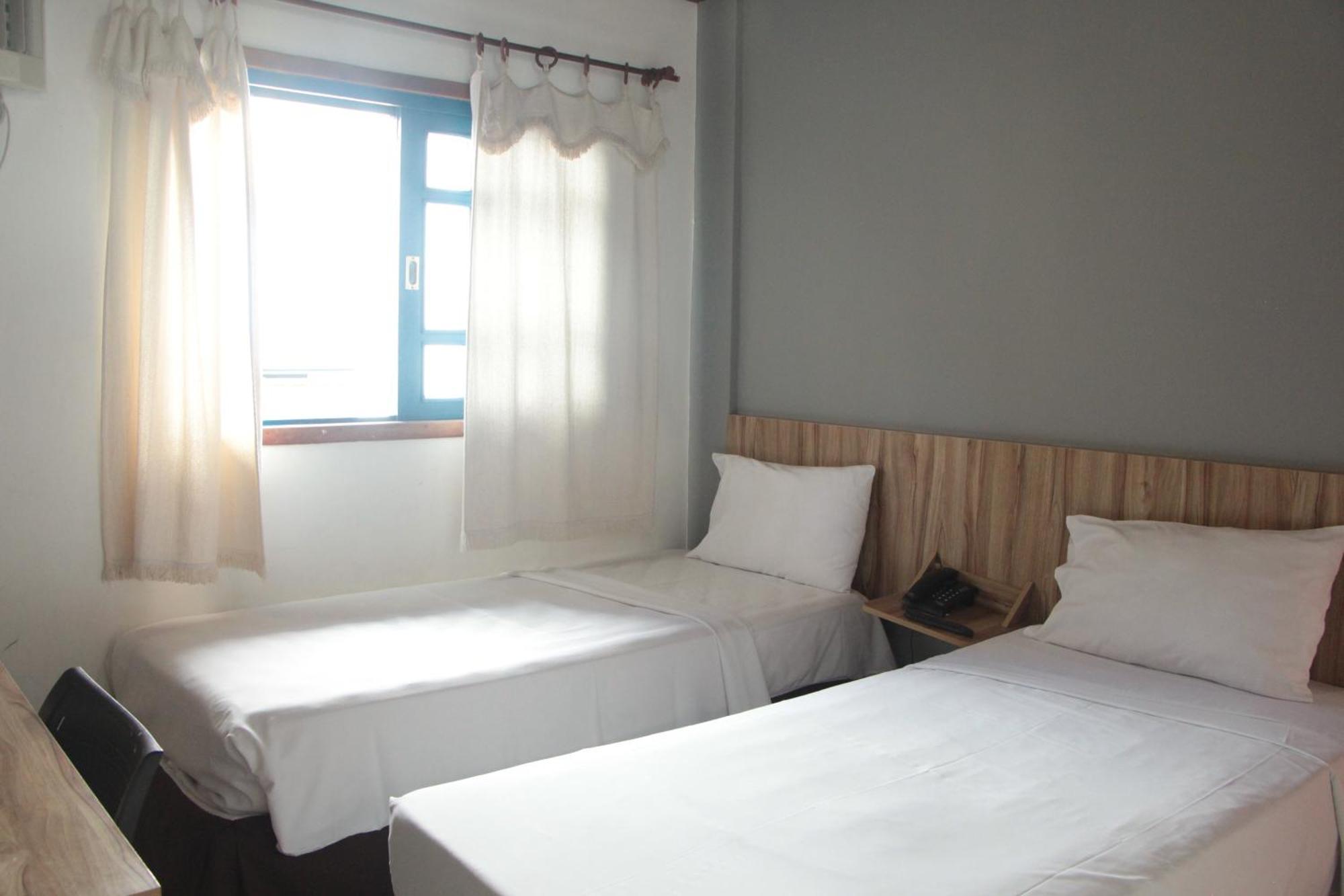 Cr Hotel Bueno - Antigo Hotel Serras De Goyaz Goiania Bagian luar foto A room at the hotel