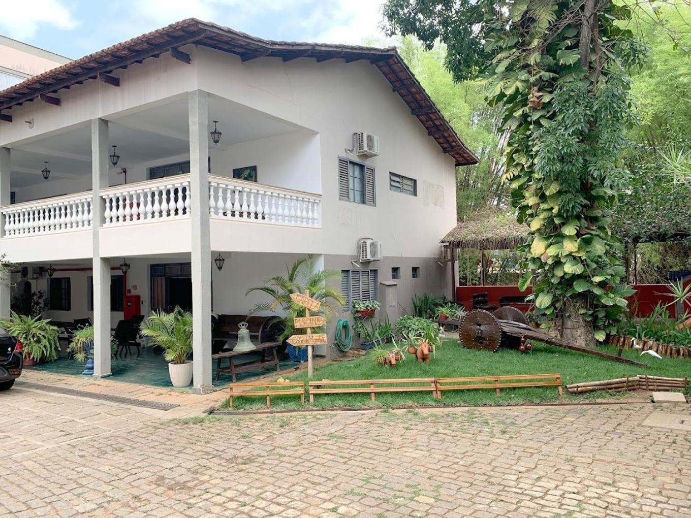 Cr Hotel Bueno - Antigo Hotel Serras De Goyaz Goiania Bagian luar foto The house of the writer