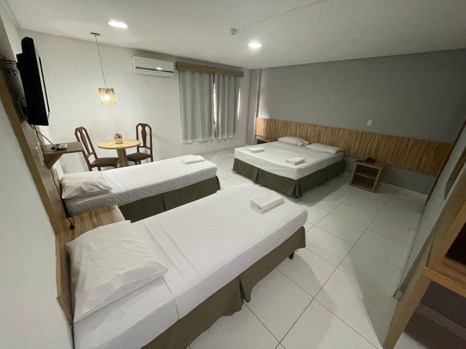 Cr Hotel Bueno - Antigo Hotel Serras De Goyaz Goiania Bagian luar foto